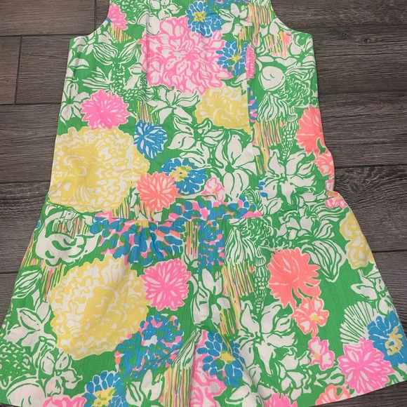 Lilly Pulitzer Gretchen Floral Colorful Romper Size 0 Hibiscus Stroll Print - Picture 3 of 9
